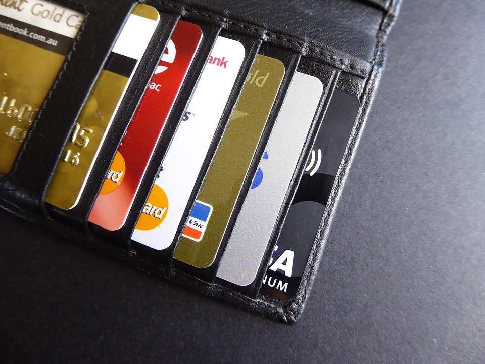 BEST CREDIT CARDS WITH CHANGING BANK