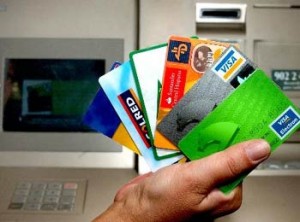 ¿Qué tener en cuenta al elegir tarjeta de crédito?